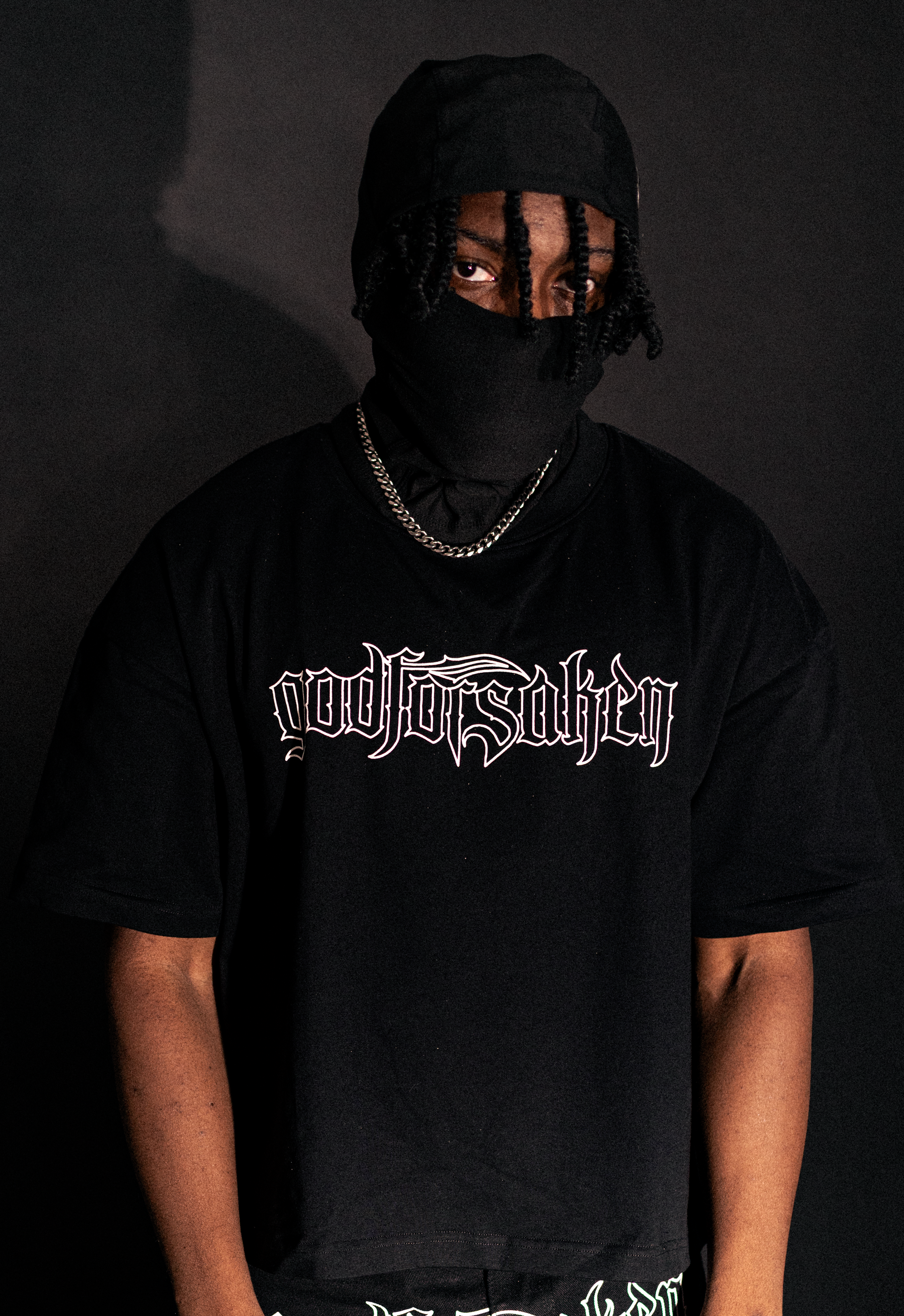 OBSIDIAN BLACK BOXY LOGO TEE